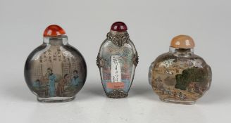 3 Snuff Bottles mit Hinterglasmalerei