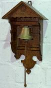 Signalglocke mit Wandaufhängung 