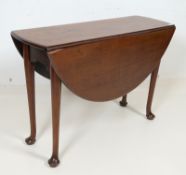 Runder Klapp-Tisch George III. 18. JH.