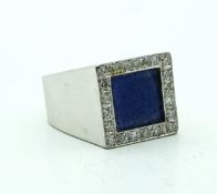 Herrenring 585 WG mit ca 0,7 Ct Diamanten und Lapislazuli