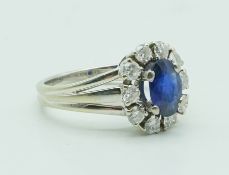 Entouragering mit Saphir und Diamanten, 750 WG