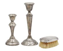 A cased George V silver child's hand mirror and brush set by William Neale & Son Ltd.