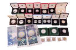 A large collection of silver proof £2 coins, together with several uncirculated commemorative £2 coi