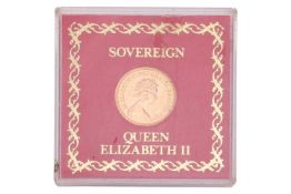 A 1982 Queen Elizabeth II sovereign, in presentation case.33