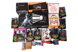 A large collection of collectible items, to include - Kidrobot X The Simpsons Day of The Dead Homer 