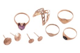 A small collection of jewellery items; comprising an amethyst ring, a wishbone ring, a pair of signe