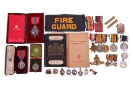 A set of three World War I medals awarded to SPO E Yeates 307392 (Royal Navy) - 1914-15 Star, Britis