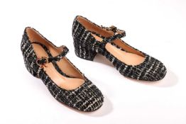 Gianvito Rossi - a pair of Mary Ribbon 45 bouclé Mary Jane pumps in black tweed (size 39.5) RRP£730 