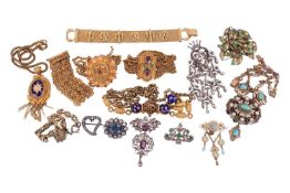 A quantity of costume jewellery, including late 19th century and early 20th century pieces; comprisi