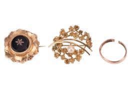 A Victorian floral brooch with beaded border, centred with an onyx plaque and seed pearl centre, bro