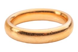 A 22ct gold band ring, of court profile, measuring 4.1mm wide, size K ½, 7.9 grams