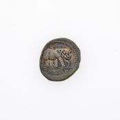 Julius Caesar. c. 49-48 B.C.E. AR Denarius (3.84g, 19mm).