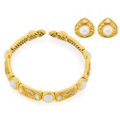 Marina B Gold, Steel, Mabé and Mother-of-Pearl, Imitation Pearl and Diamond Choker Necklace and Pair
