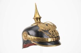 Preußen, Pickelhaube für einen Offizier, Lederhelm mit allen Beschlägen, Linienadler Buntmetall