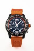 Breitling Endurance Pro Herren Armbanduhr. Ca. 44mm, Quarz, Breitlight. Schwarzes Zifferblatt mit