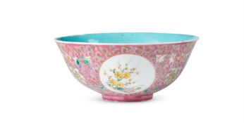 A CHINESE FAMILLE ROSE 'MEDALLION' BOWL, GUANGXU (1875-1908)
