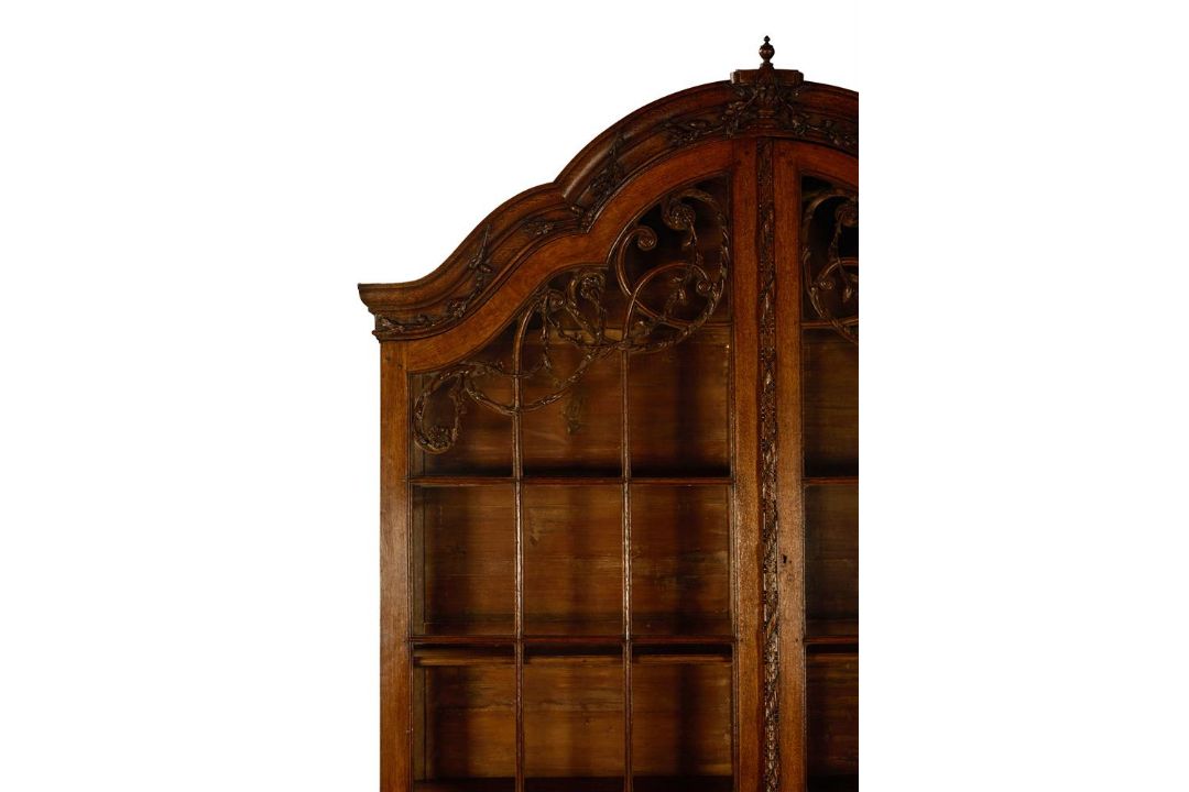 AN OAK DISPLAY CABINET, DUTCH, LATE 18TH/EARLY 19TH CENTURY - Image 2 of 4