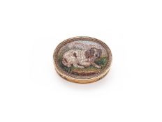 A FRENCH GOLD AND MICROMOSAIC OVAL VINAIGRETTE
