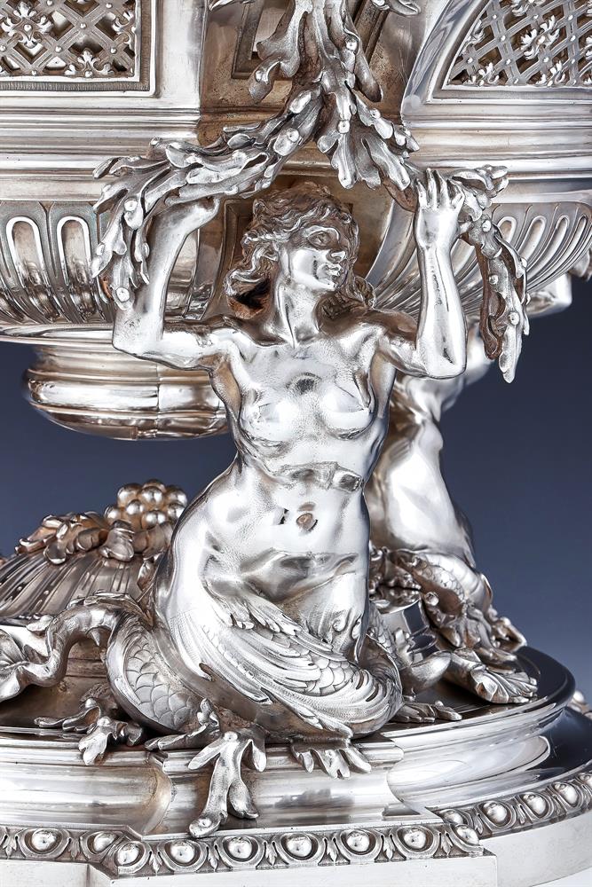 A FRENCH SILVER CENTER PIECE - Image 6 of 6