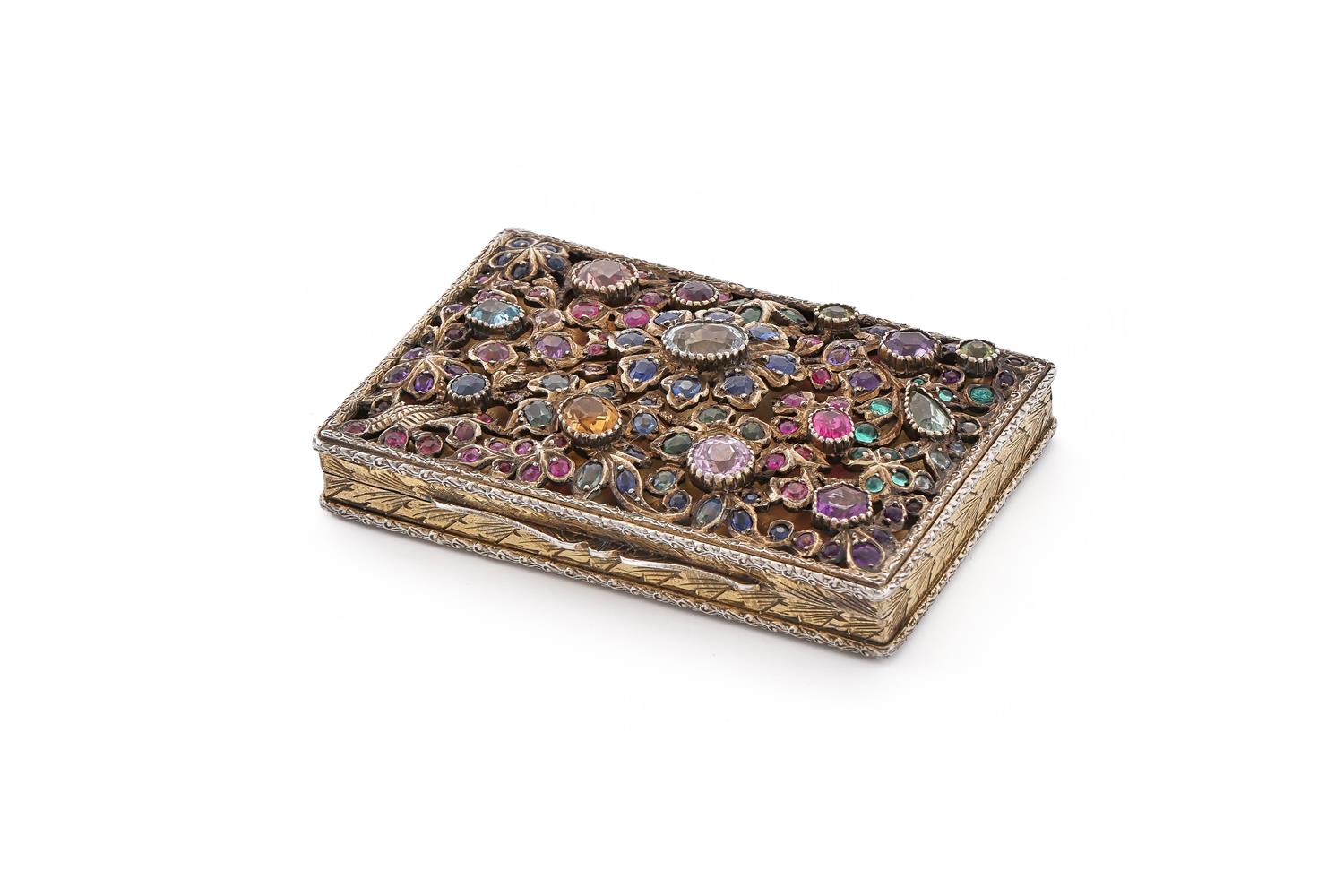 A SILVER GILT AND GEMSET RECTANGULAR COMPACT - Image 2 of 4