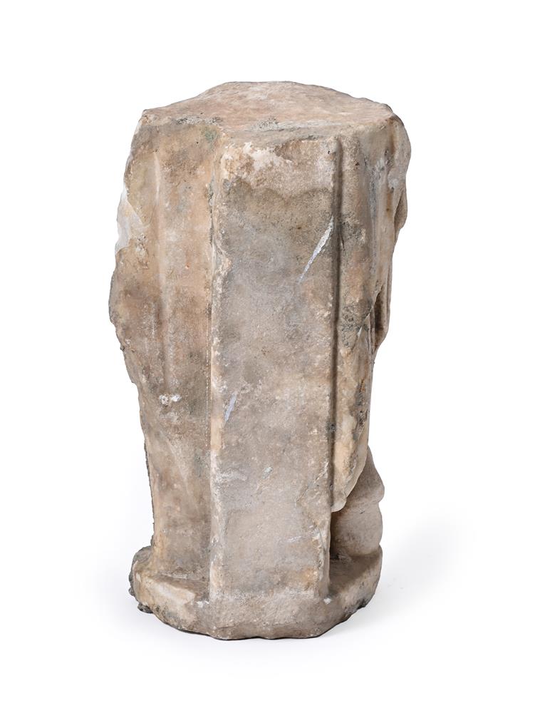 A CARVED MARBLE FRAGMENT OF A MAN, FRENCH, 16TH CENTURY - Image 3 of 3