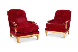 A PAIR OF FRENCH GILTWOOD AND RED VELVET UPHOLSTERED ARMCHAIRS, BY MAISON JANSEN