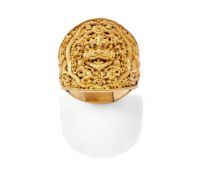 A LATE 19TH CENTURY INDIAN HINGED GOLD BRACELET