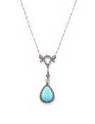 AN EARLY 20TH CENTURY TURQUOISE AND DIAMOND PENDANT NECKLACE