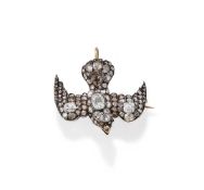 A LATE 19TH CENTURY DIAMOND SET DOVE BROOCH/PENDANT