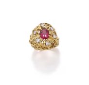 DAVID A. THOMAS, A GARNET AND DIAMOND DRESS RING