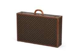 LOUIS VUITTON, MONOGRAM, A VINTAGE COATED CANVAS HARD SUITCASE