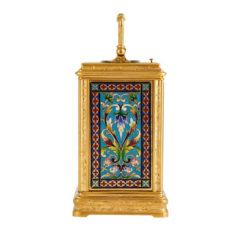A FINE ENGRAVED GILT BRASS CANNELEE CASED REPEATING CARRIAGE CLOCK WITH CLOISONNE ENAMEL PANELS - Image 2 of 5