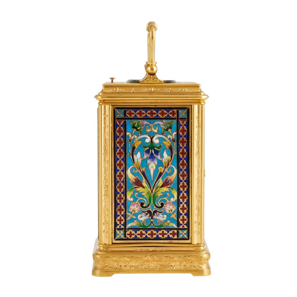 A FINE ENGRAVED GILT BRASS CANNELEE CASED REPEATING CARRIAGE CLOCK WITH CLOISONNE ENAMEL PANELS - Image 3 of 5
