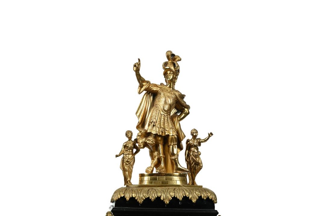 AN IMPRESSIVE GEORGE III GILT METAL MOUNTED MUSICAL AUTOMATON CENTRE SECONDS CALENDAR TABLE CLOCK - Image 3 of 7