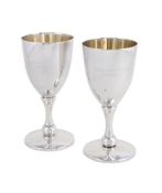 A PAIR OF SILVER GOBLETS