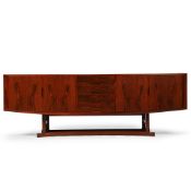 Y JOHANNES ANDERSEN (DANISH, 1903-1991), A 'HB20' SIDEBOARD; CIRCA 1965