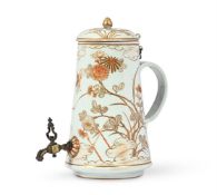 A JAPANESE PORCELAIN COFFEE URN, EDO PERIOD