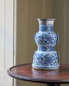 A WUCAI TEMPLE VASE OF ARCHAIC BRONZE FORM, POSSIBLY 17TH CENTURY