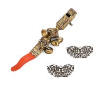 Y A VICTORIAN SILVER GILT RATTLE, CIRCA 1860