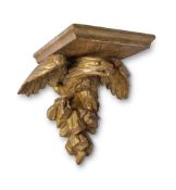 A GEORGE II CARVED GILTWOOD WALL BRACKET, MID 18TH CENTURY