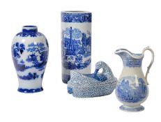 A GROUP OF FOUR BLUE AND WHITE WARES, 20TH CENTURY
