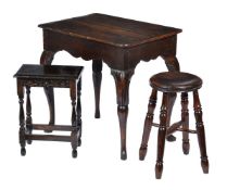A GEORGE I OAK SIDE TABLE, CIRCA 1720, TOGETHER WITH TWO LATER OAK STOOLS