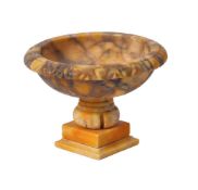 A SMALL MARBLE TAZZA, 20TH CENTURY