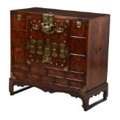 A KOREAN BANDAJI CHEST ON STAND, LATE 19TH OR EARLY 20TH CENTURY