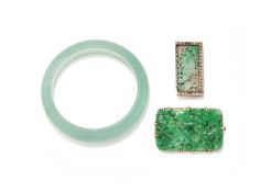 A Chinese jadeite bangle