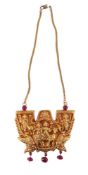 AN EARLY 20TH CENTURY INDIAN PANEL PENDANT