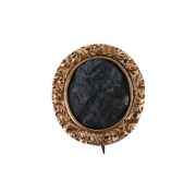 A REGENCY HARDSTONE CAMEO BROOCH