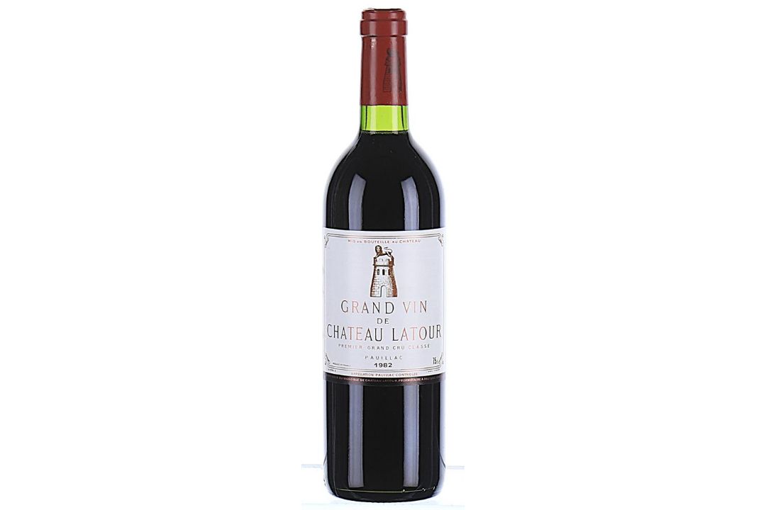 1982 Chateau Latour Premier Cru Classe, Pauillac - Image 1 of 2
