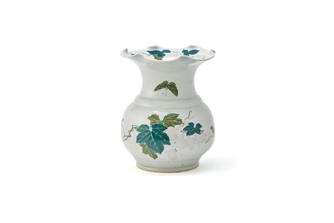 A Chinese enamelled Liling 'Grapes' zun vase - Image 1 of 2