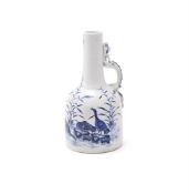 A Chinese blue and white mallet vase